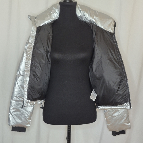 Gap Silver Big Puff Crop Jacket - Size SP - Picture 14 of 16